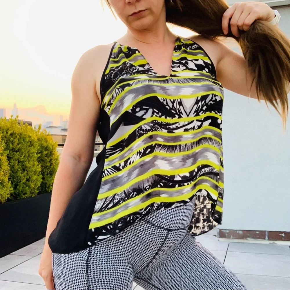 Parker Genuine Silk Wrap Cut Out Back Cami Blouse Modern Abstract City Wall Art - Picture 3 of 15